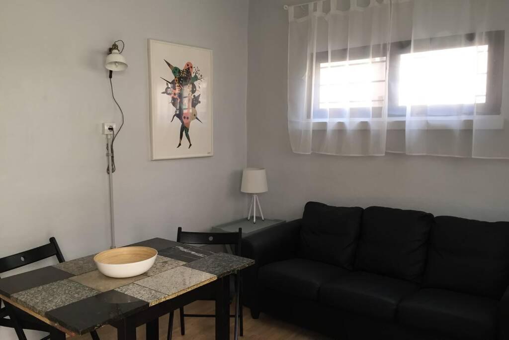 멜레나라 Cosy Flat For 2 Directly At The Beach 아파트 외부 사진
